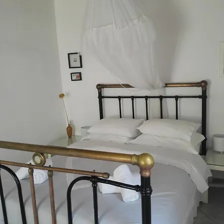 Holiday home Trouli House